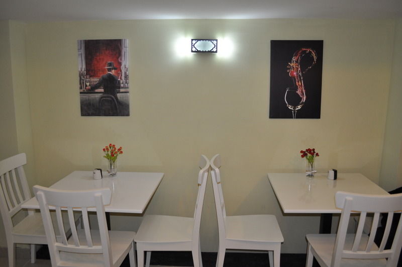 Tiflis Metekhi Hotel Екстер'єр фото